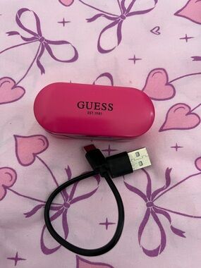 Guess Pink Earbud Charging Case with USB Cable